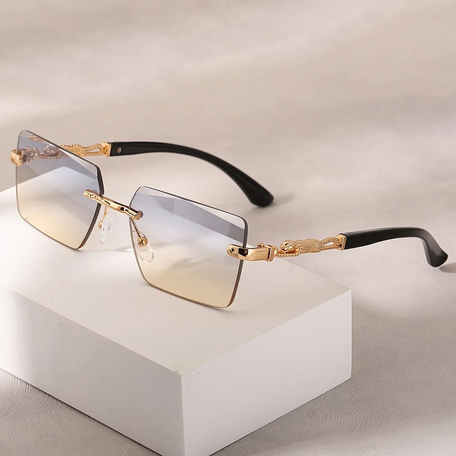 1pc Rimless Sunglasses Rectangle Women Men Shades Small Square Sun Glasses For Female Male Beach Vacation Travel Eyewear