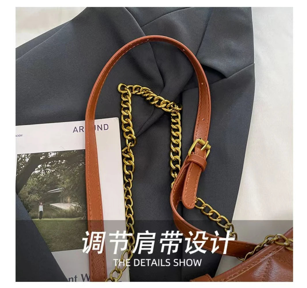 European Style This Year's New High-End Women's Diamond Grid Chain Bag Versatile for Work, Black Single Shoulder Crossbody Bag