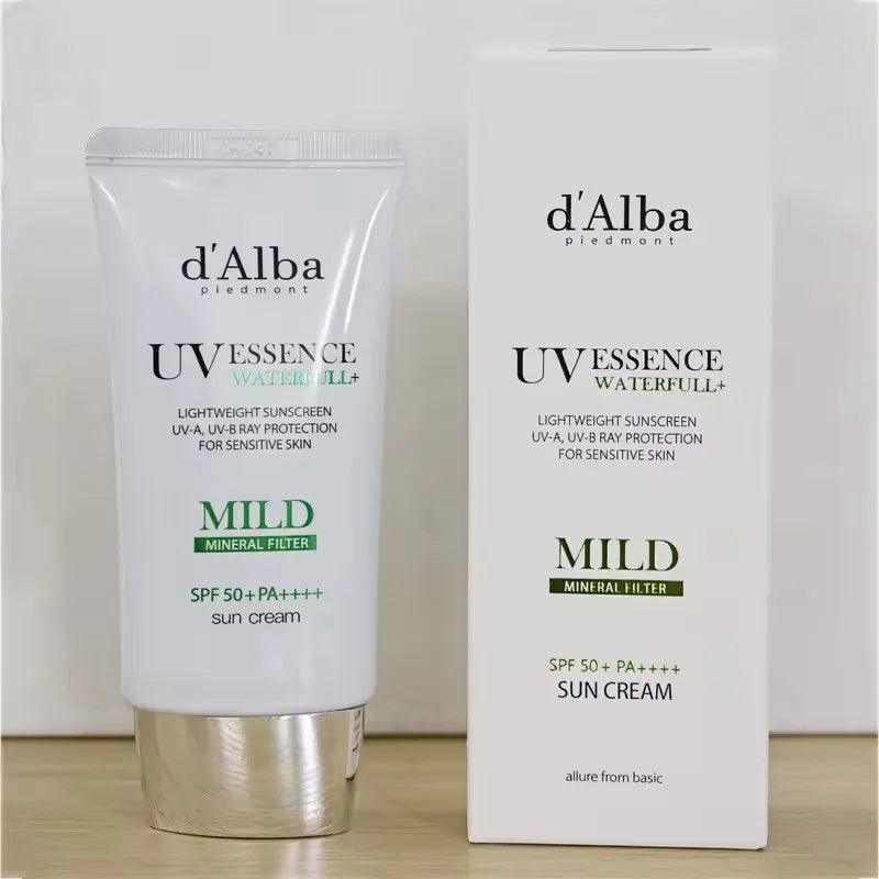 Fashion D‘alba White Truffle Essence Spray Hydrates Moisturizes Relieves Dryness Soothes and Sensitivity Firms Brighten Skincare