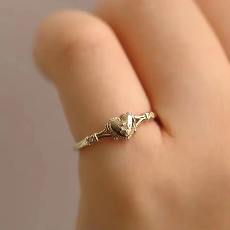 Hot Selling Gold Plated Stainless Steel Rings For Women Heart Ring Jewelry Accessories Wholesale Size 6-11