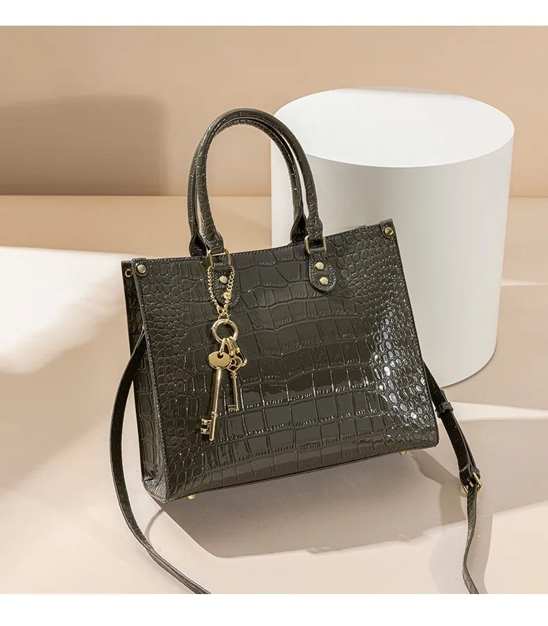 Shiny Crocodile Pattern Top-Handle Bag Women Glossy Patent Crossbody Shoulder Bag Elegant Tote Satchel with Key Pendant