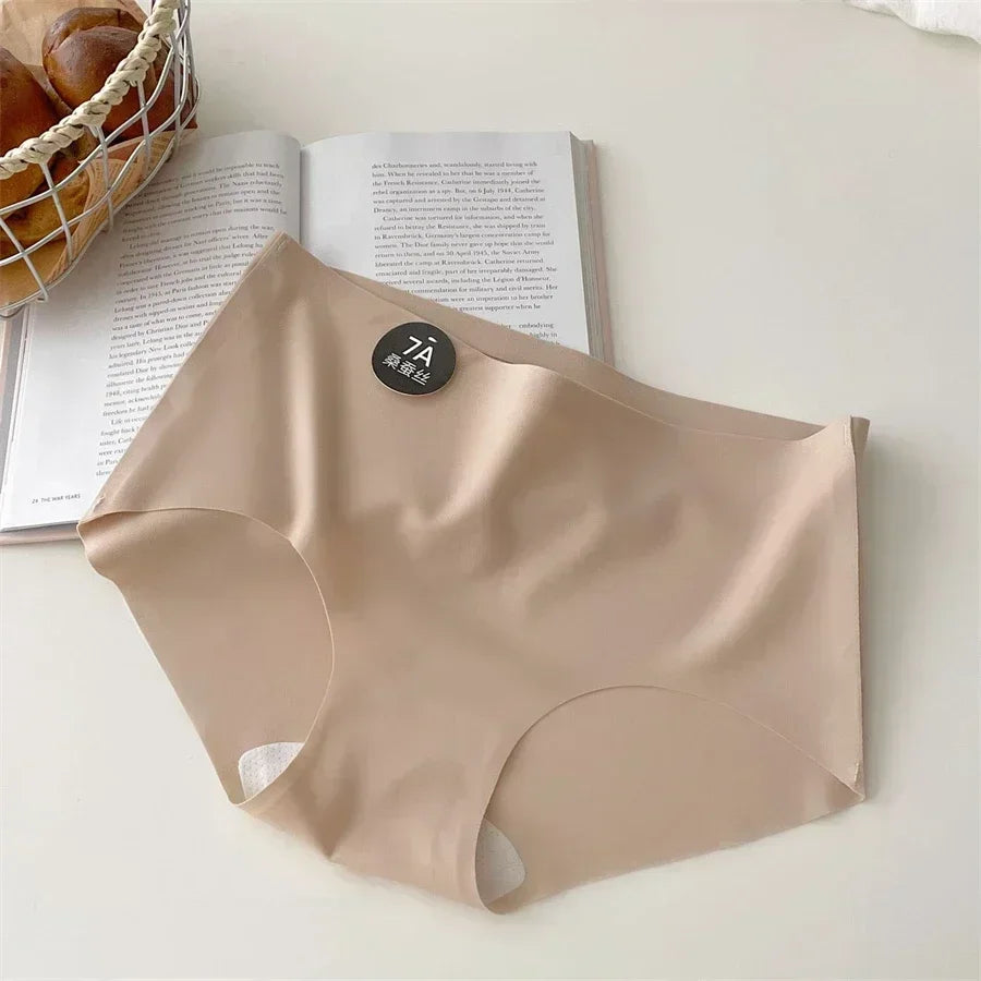 4PCS Seamless Mulberry Silk Underwear Ultral Thin Women's Panties Sexy High Elastic Invisible Briefs Soft Underpants Lingerie