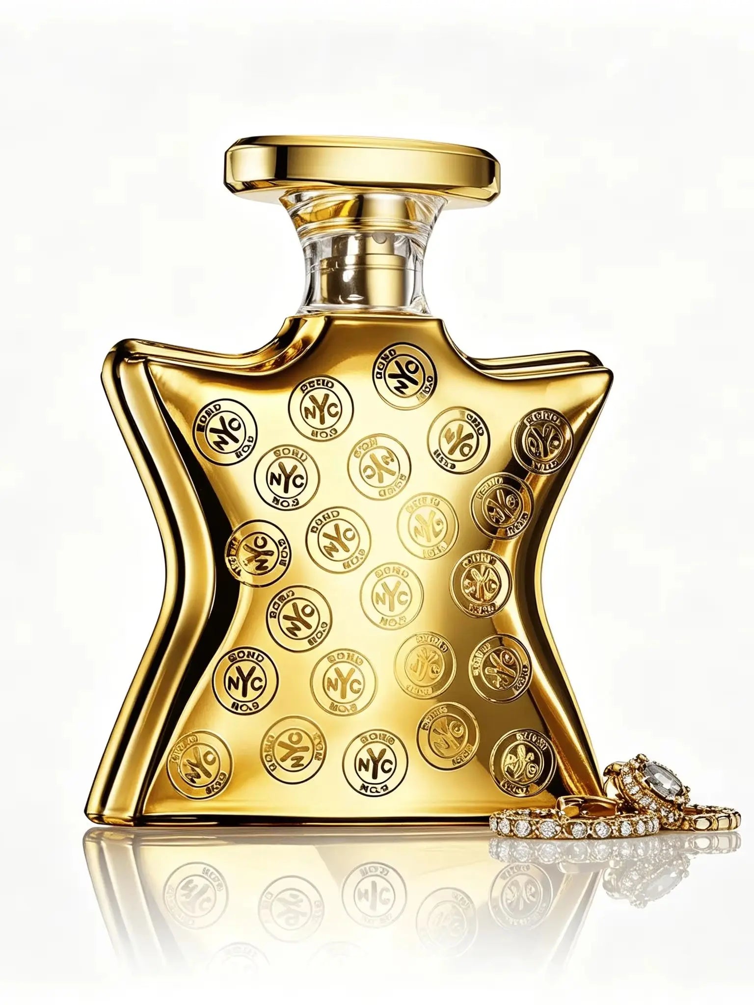 Bond No.9 NYC Greenwich Village EDP Perfume For Unisex Crisp Fresh Herbal Green Leaf Floral Earthy Woody Aroma Long Lasting Matte Turquoise Star Shaped Bottle With Gold Circular Badge Daily Outdoor Summer Travel Present