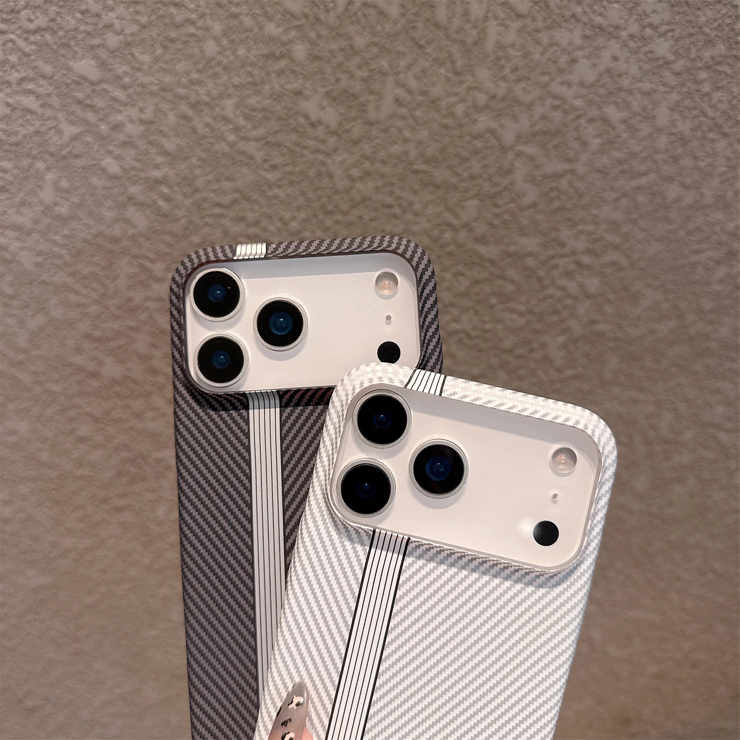 Large Kong Kevlar Carbon Fiber Stripe Texture Hard PC case for iPhone 17 Air 16 15 14 Plus 13 12 ProMax 11 Shockproof Back Cover