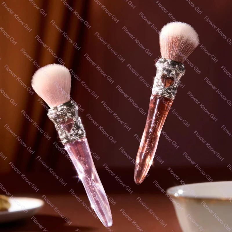 Flower Knows The Sweetie Bear Rounded Blush Brush Loose Powder Makeup Brushes