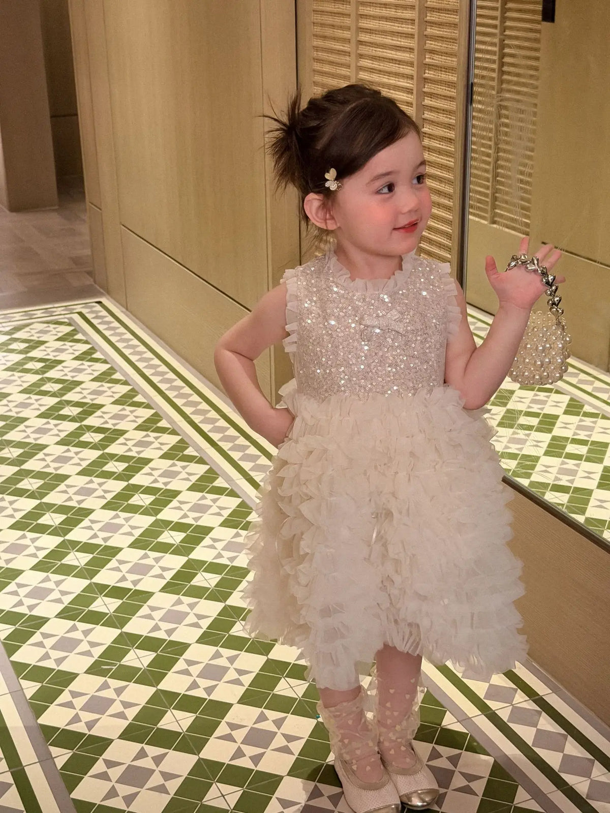 2026 summer new children's clothing sleeveless vest princess skirt sequined cake skirt