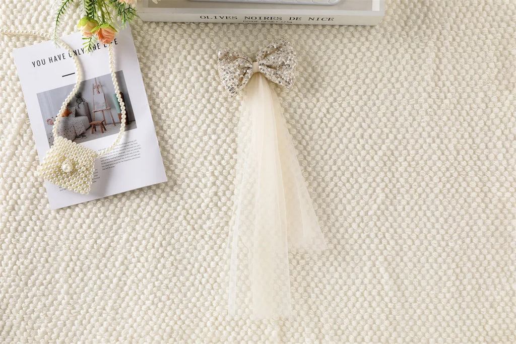 2026 New Summer 1-5Y Childrens Dress Sequin Tulle Sleeveless Girls Dress with Bow Decorations and Matching Sequin Veil