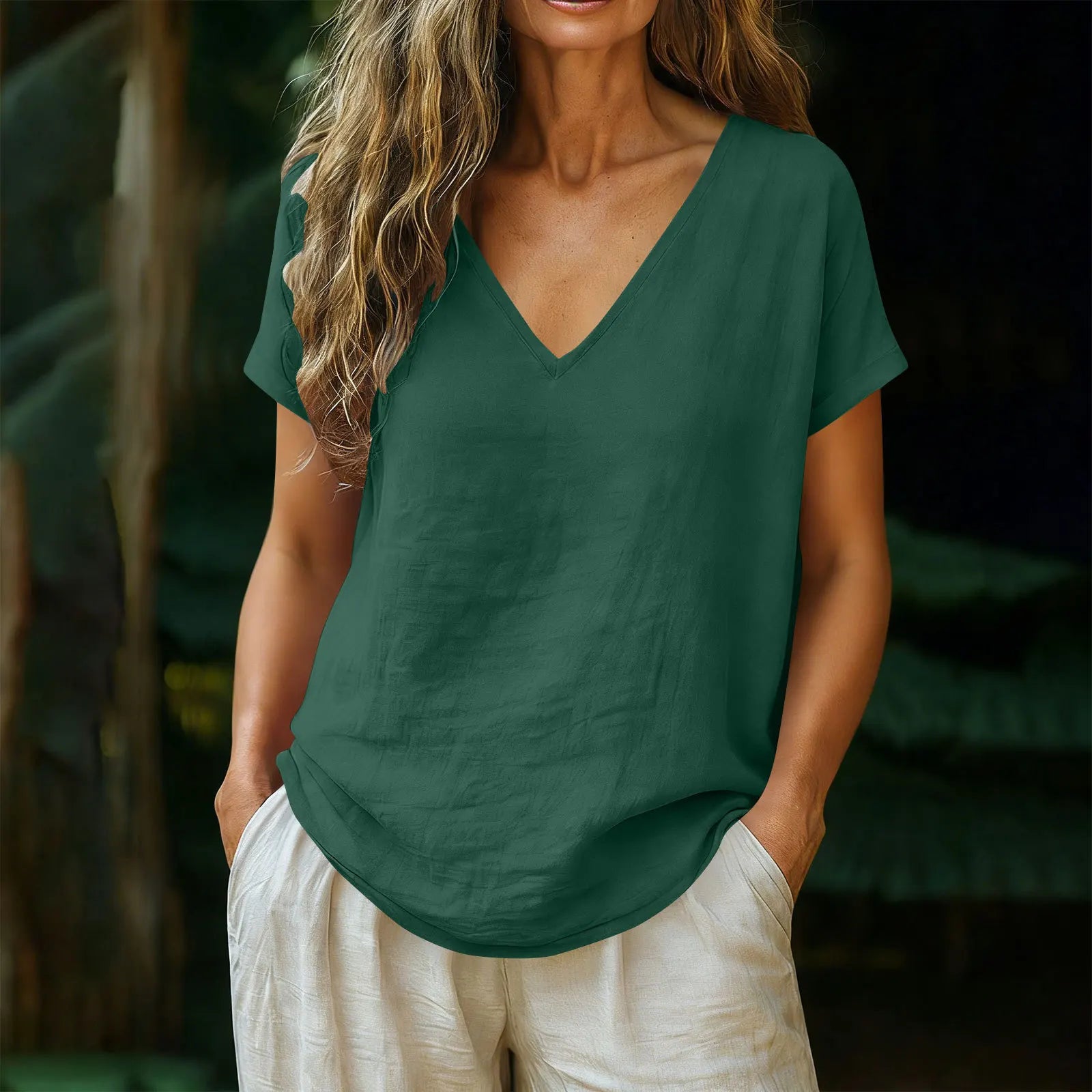 New summer product of 2026, simple and sleeveless top with fashionable metal ring design, solid color slimming vest top