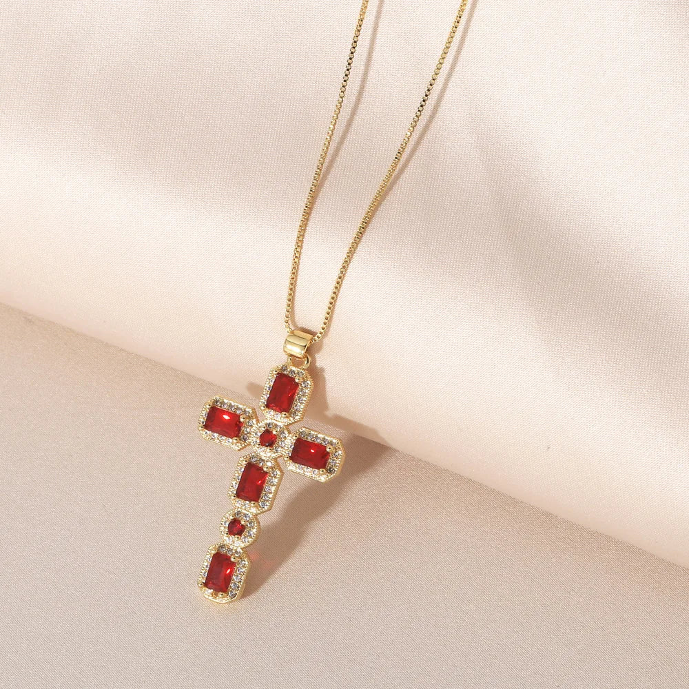 Flola Women'S Crystal Cross Necklaces Multicolor Luxury Pendant Necklaces Christian Copper Gold Plated Religious Jewelry Nkeb775