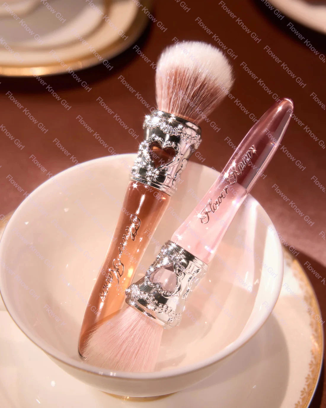 Flower Knows The Sweetie Bear Rounded Blush Brush Loose Powder Makeup Brushes