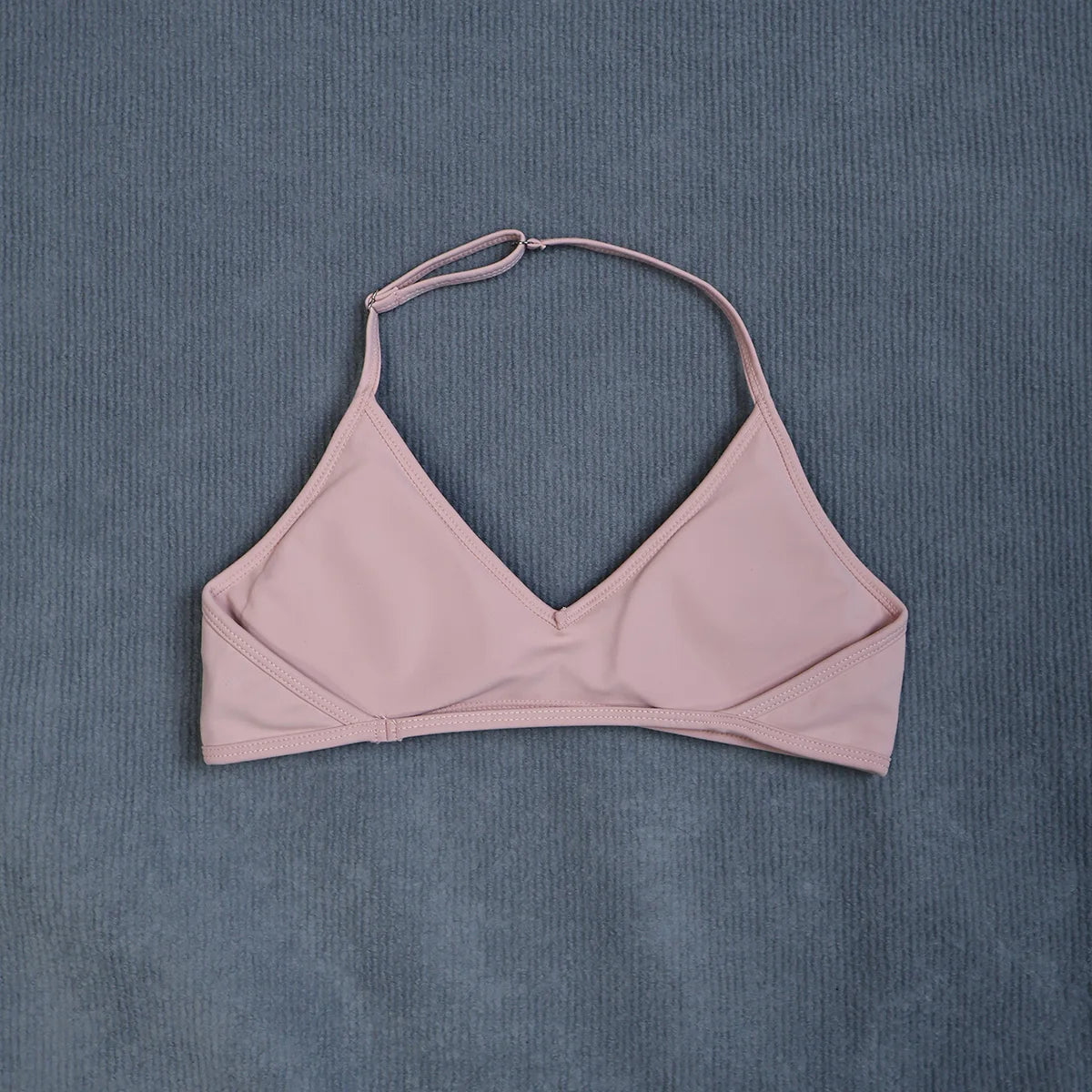 Women's Summer Halter Neck Padded Sports Yoga Bra Shock Absorption Support Backless Crop Top for Outdoor Running And Gym