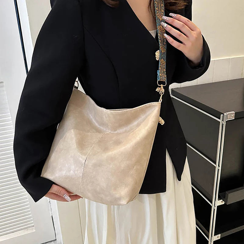 Wide Geometric Strap Shoulder Bag Large Capacity Crossbody Bags For Women,Retro Pu Leather Women's Bag For Shopping Travel