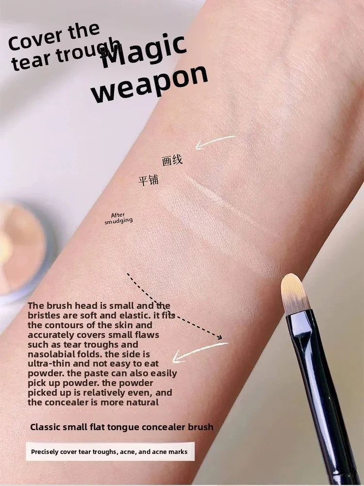 Tongue-shaped Flat Detail Concealer Brush, Soft Bristles Seamless Coverage for Dark Circles, Acne Marks & Spots