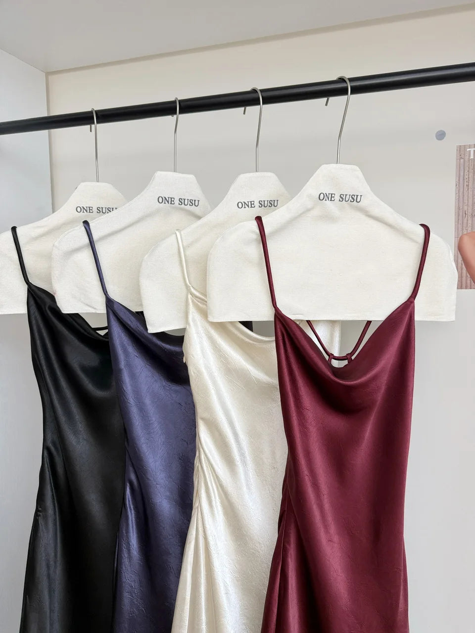 Women's Summer Sexy Swinging Collar Sheen Acetate Slim Long Dress Lady Sleeveless Strap Solid Color Satin Holiday Party Dress
