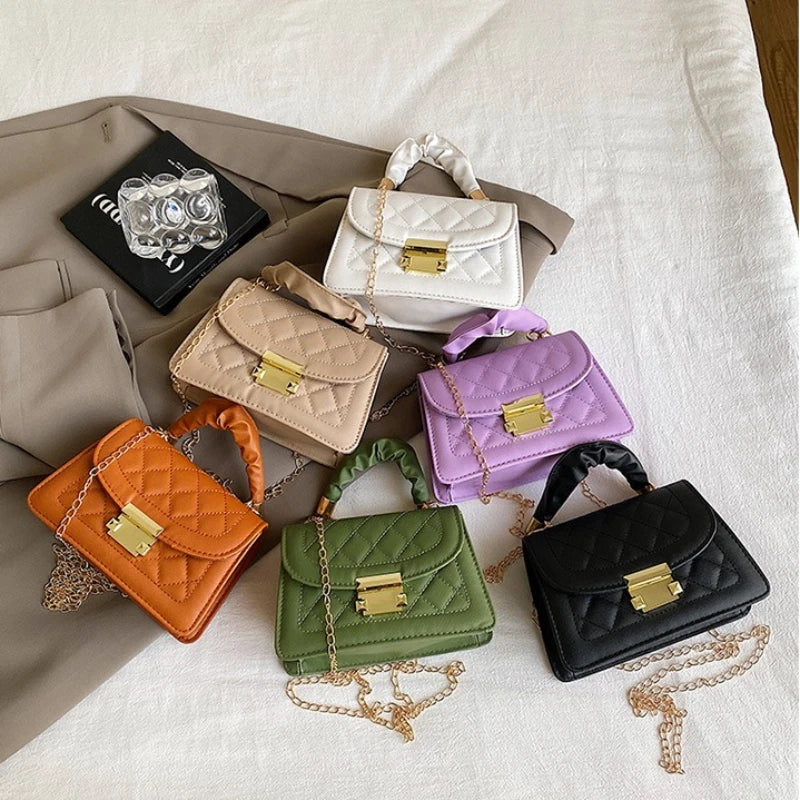 Elegant Women Quilted Top Handle Bags with Gold Chain Strap Ruched Handbag Fashion Lock Crossbody Bag Chic Mini Shoulder Purse