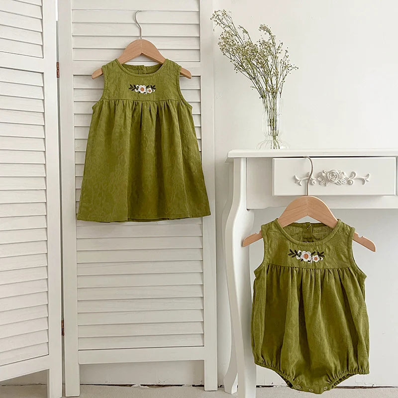 Girls Birthday Party Sisters Outfits Summer Green Apricot Floral Embroidery Sleeveless Bodysuit Vest Dress Baby Clothes H037