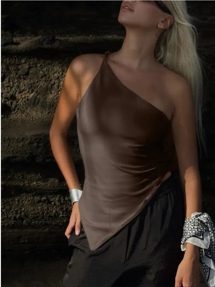 2025 New Fashionable Casual Women's T-Shirt Solid Color Single Shoulder Asymmetrical Slim Fit Top One-Piece Neck