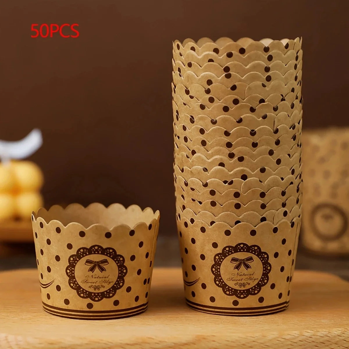 50 unidades, moldes de papel kraft resistentes al calor para magdalenas para hornear y servir - Pequeños accesorios de cocina para tartas, pasteles y más