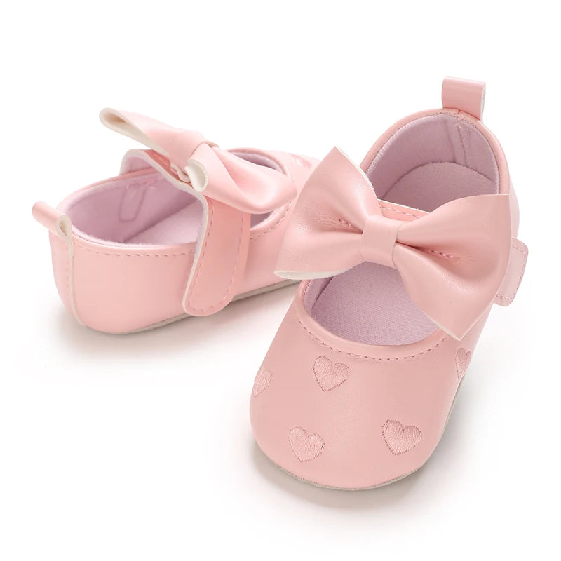 Baby Girl Classic Dress Shoes 0-18M Cute Bow Knot Heart First Walkers Soft Sole Comfortable Newborn Infant