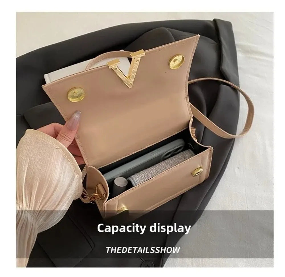 Casual Retro Shoulder Bag Candy Color Large Capacity Crossbody Bag PU Material Street Trend Ladies Handbag