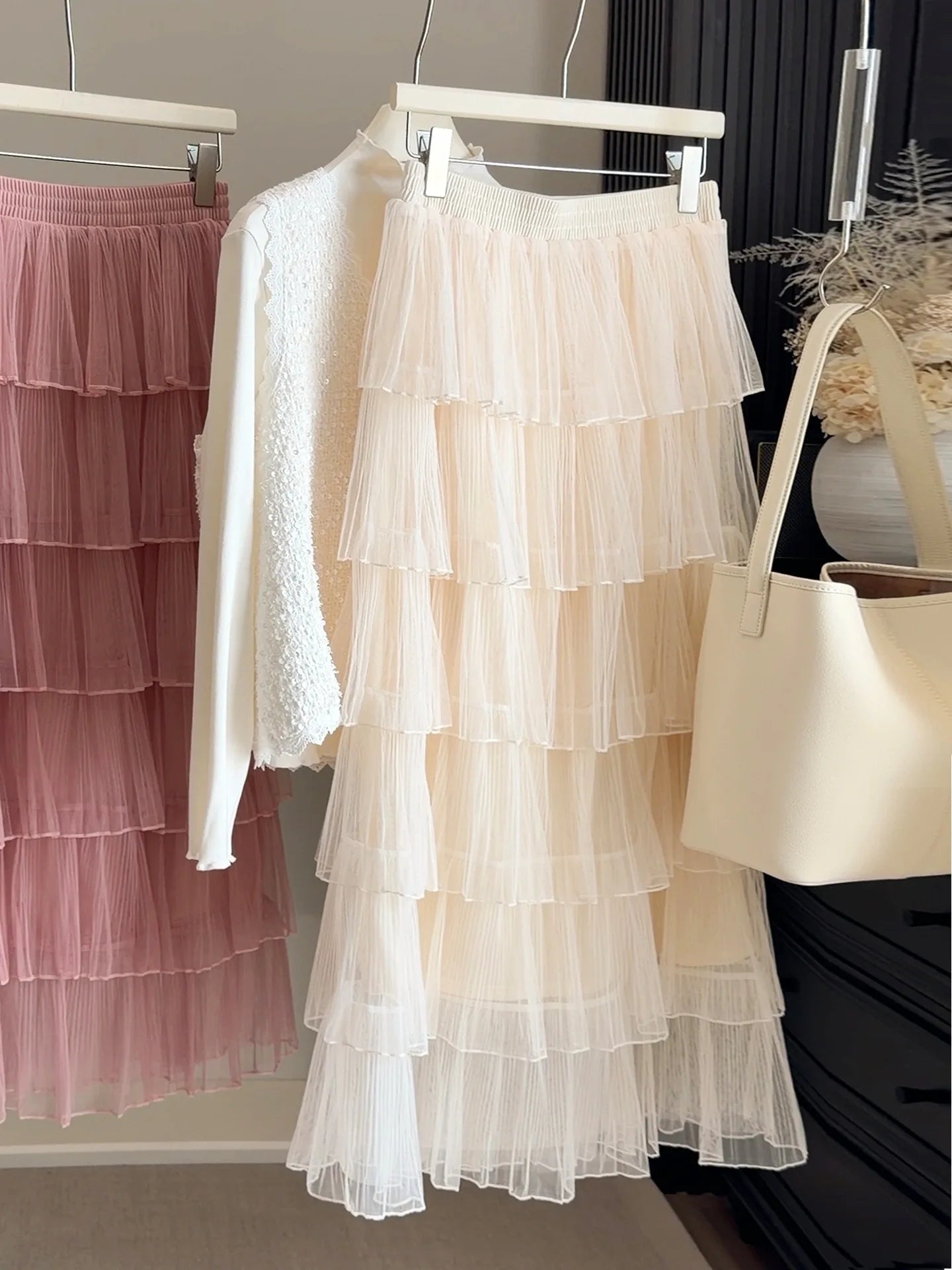 Seoulish Korean Style Layered Mesh Cake Midi Skirt 2026 Spring Women High Waist Elegant Tulle Skirt Female Long Skirts Party