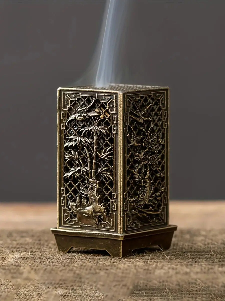 Elegant Chinese-Style Aromatherapy Candlestick | Metal Square Burner