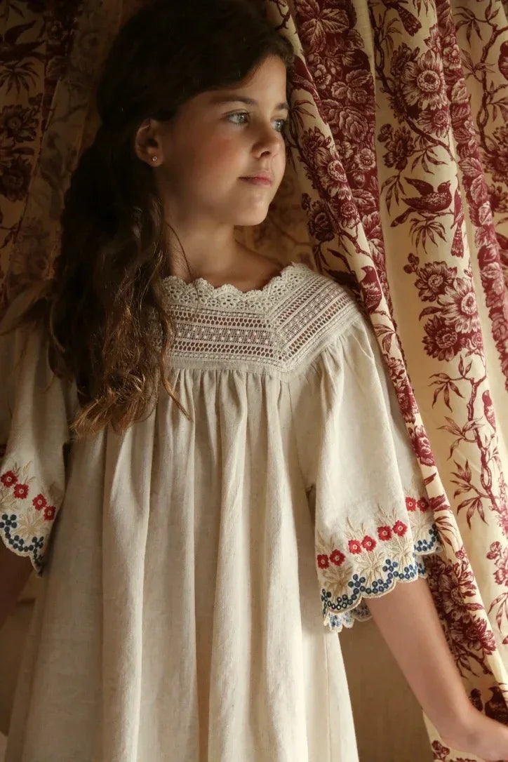 Children's Dress 2026 Summer New Product BD Girls Pastoral Embroidery Wrap Bubble Sleeve Shirt Skirt Princess Dress