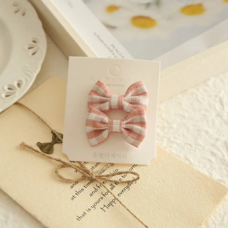 Children's Hair Clips, Handmade Headwear, Baby Hair Accessories, Full coverage fabric hair Clip Bows for Girls