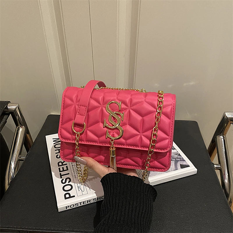 Fashionable Small Fragrant Style Argyle Quilted Small Square Bag Metal Letter Tassel Diagonal Cross Bag Commuter Shoulder Bag