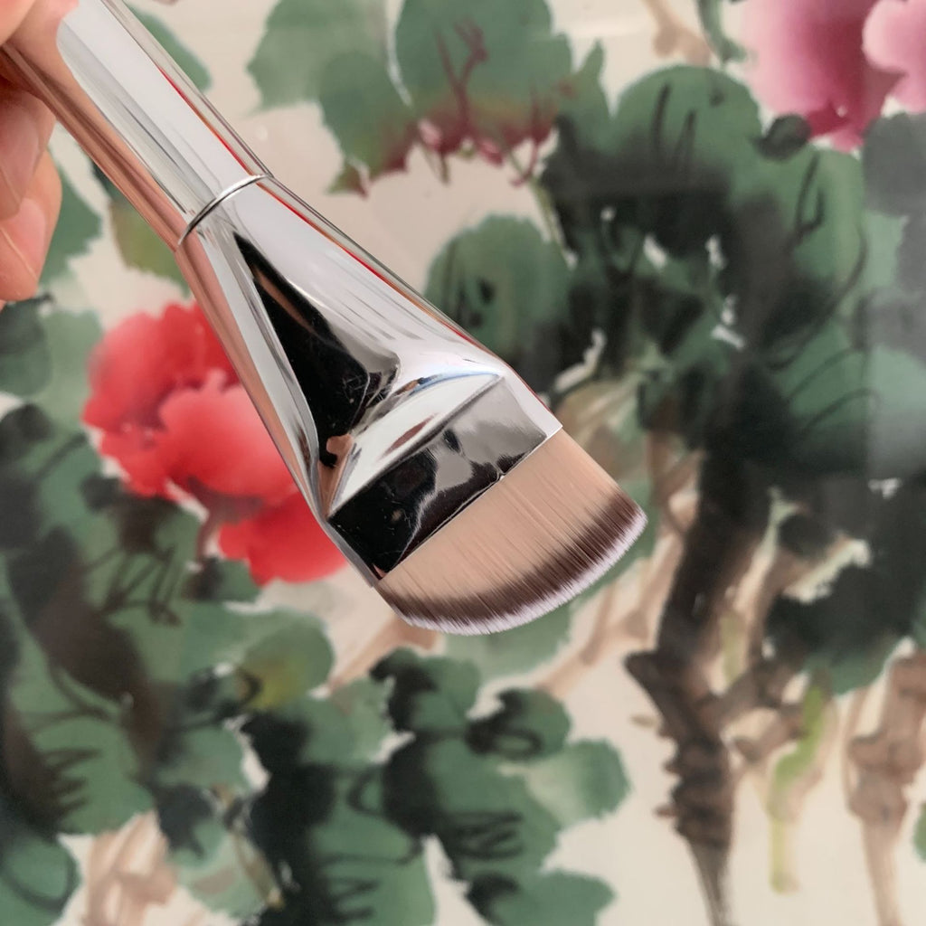 Ultra-Thin Foundation Brush Widened Bristles Lightweight Face Contour Brush Precise Even Foundation Cream Makeup Brushes